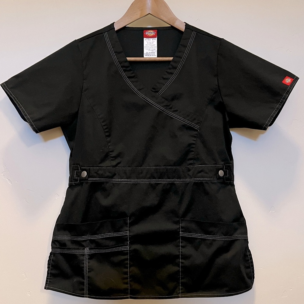 Dickies Small Black Scrub Top